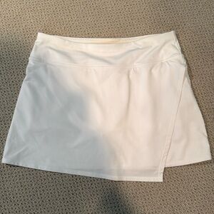 Athlete short white size Large